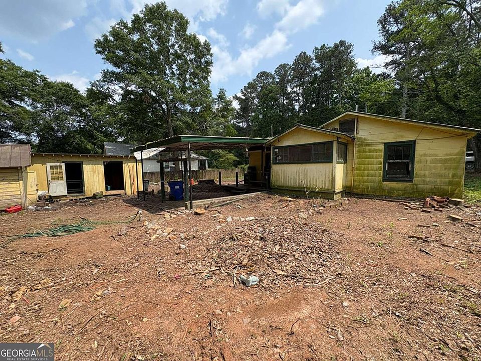 1st image of 3700 Moore Rd