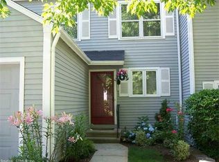 12 Quarry Village Rd #12, Cheshire, CT 06410