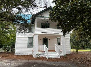 105 W Baltimore Ave, Pinebluff, NC 28373