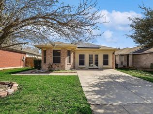 10513 Shadywood Dr, Fort Worth, TX 76140