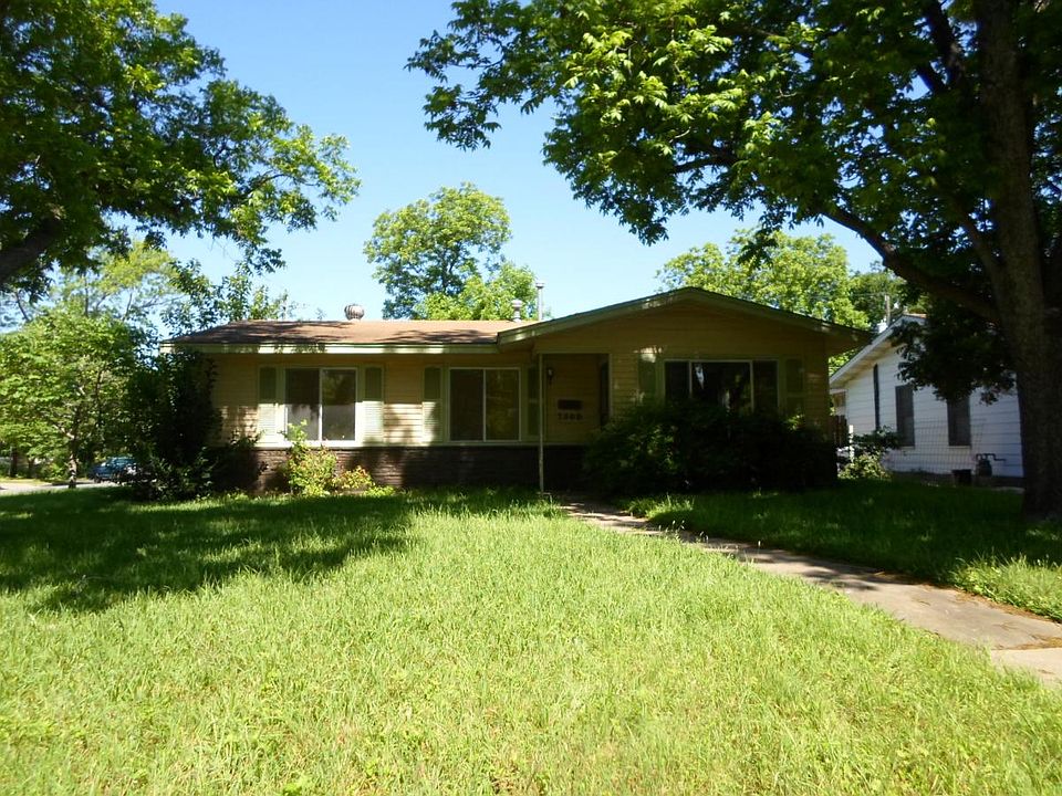 1st image of 7500 Hardy Dr