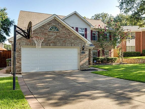 3rd image of 3417 Rosemary Ct