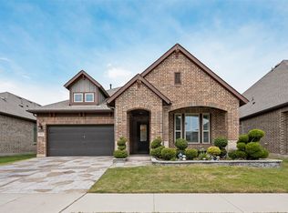 2615 High Bluff Dr, Mansfield, TX 76063
