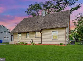 24 Spindletop Ln, Willingboro, NJ 08046