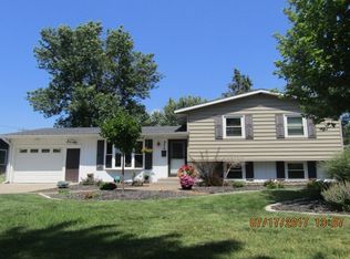 924 7th St W, Hastings, MN 55033