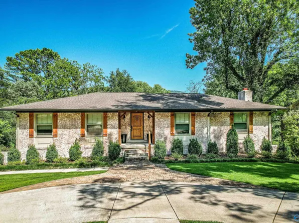715 Owens Dr SE, Huntsville, AL 35801