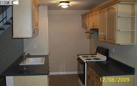 3rd image of 2405 Lemontree Ct Unit 3