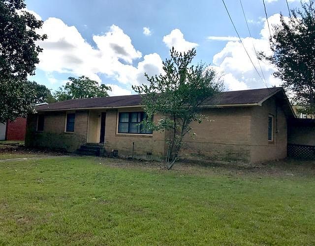 1st image of 606 Harmon Dr