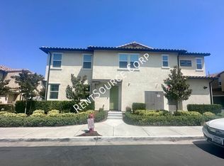 28624 Jardineras Dr, Santa Clarita, CA 91354