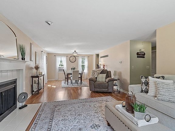 2nd image of 137 Whittier Meadows Dr