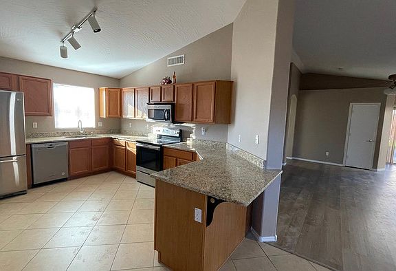 4th image of 2221 E Union Hills Dr Unit 162