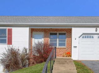 69 May Dr, Dillsburg, PA 17019