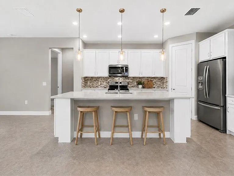 17316 Ashcomb Way — Photo 5