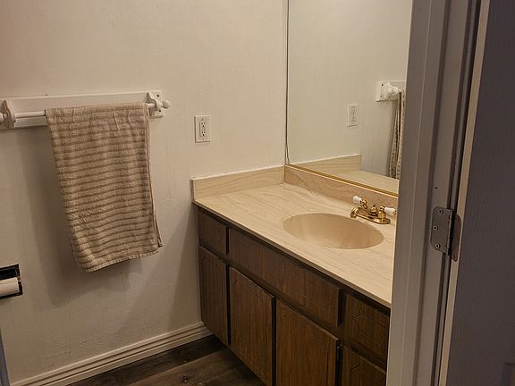 4th image of 8320 E Sommer Dr
