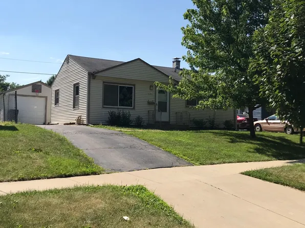 386 McClure Ave, Elgin, IL 60123