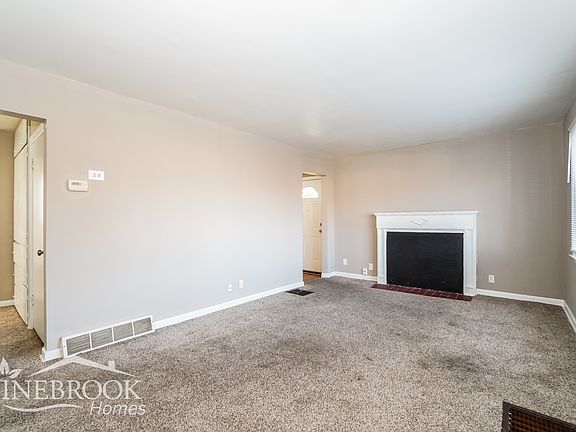 3rd image of 1561 Oakland Park Ave