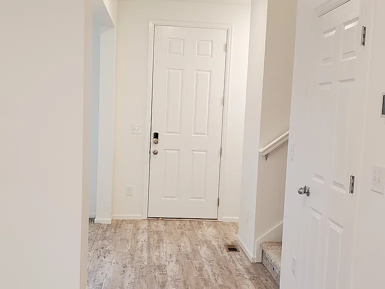 11393 Iron Ore Ct — Photo 7