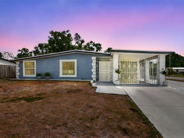 8006 Tanglewood Ln, Tampa, FL 33615