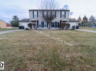5208 Vermont Ln, Fort Wayne, IN 46815