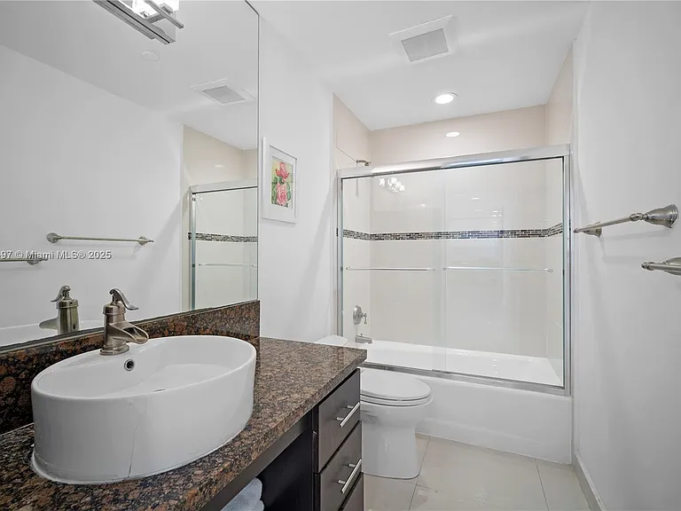 19234 Fisher Island Dr #19234 — Photo 18