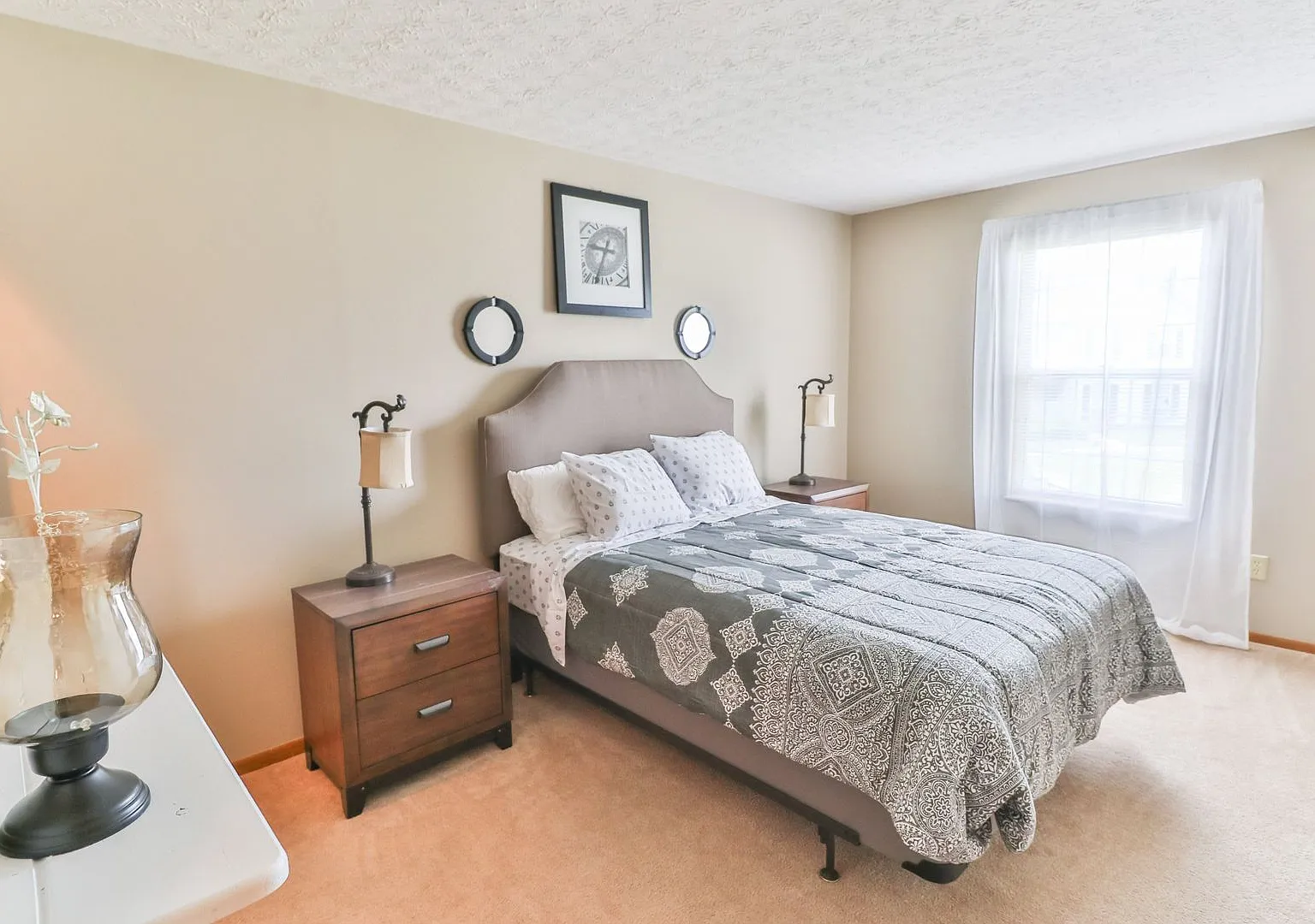 South Court Estates - 1041 — Photo 2