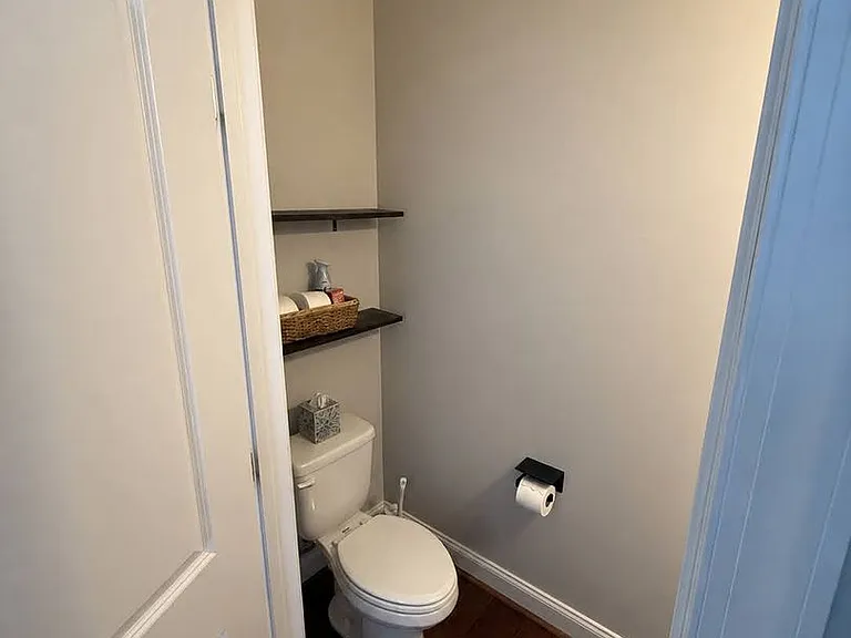 601 Spring Oaks Dr — Photo 12