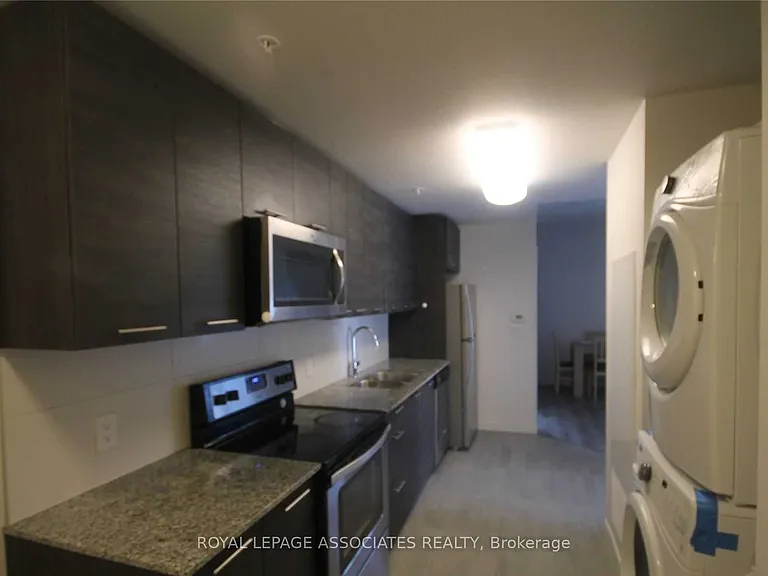 251 Hemlock St #614 — Photo 13
