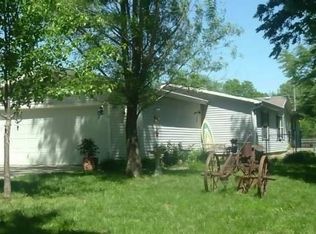 1166 SW Mission Ave, Topeka, KS 66604