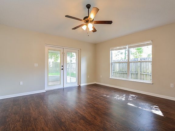 5th image of 4110 Iveyglen Ave