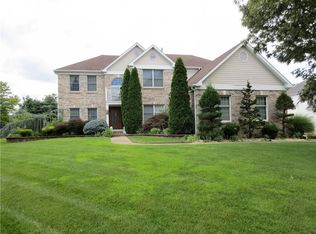 3 Tamwood Ln, Sewell, NJ