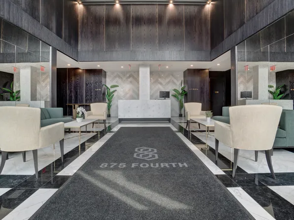 875 4th Avenue image 9 of 18