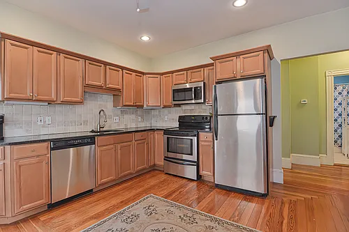 762 Columbia Rd #1 Photo 1
