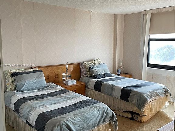 3rd image of 4301 Collins Ave APT 305