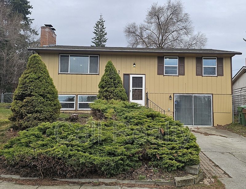 1st image of 3718 E 22nd Ave