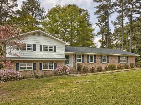 2102 McCarley Dr, Camden, SC 29020
