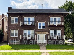 10917 Bernard Ave APT 3, Cleveland, OH