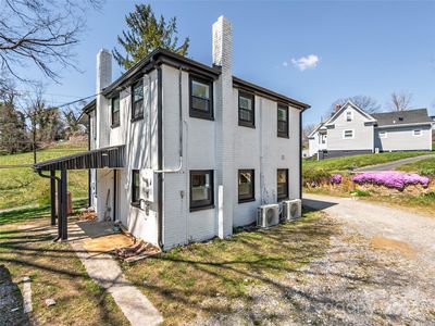 91 Oak St, Canton, NC, 28716