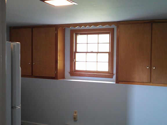 utility - exercise room with storage