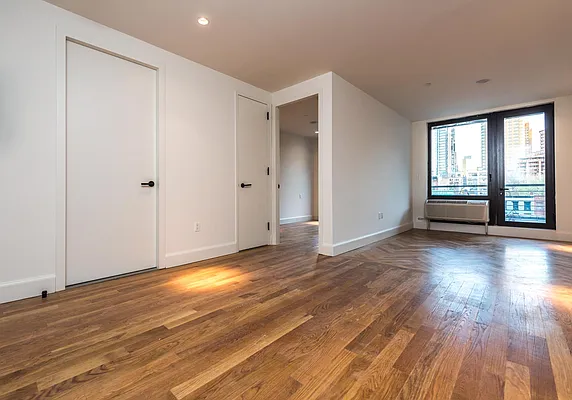 Rented by Nooklyn NYC LLC | media 19