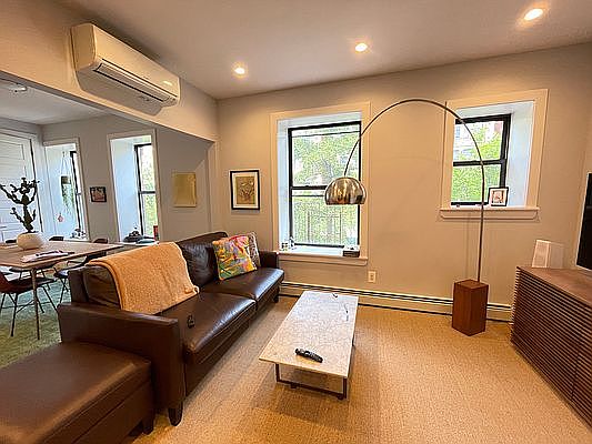 3rd image of 374 W 116th St APT 3-B