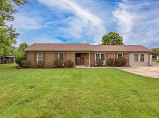 1700 Rose Hill Ct, Kernersville, NC 27284