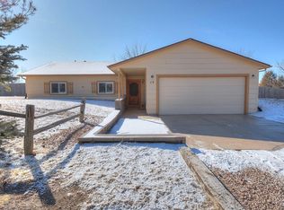 15 Lazy West Rd, Fountain, CO 80817