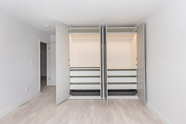 Sold by Modern Spaces | media 1
