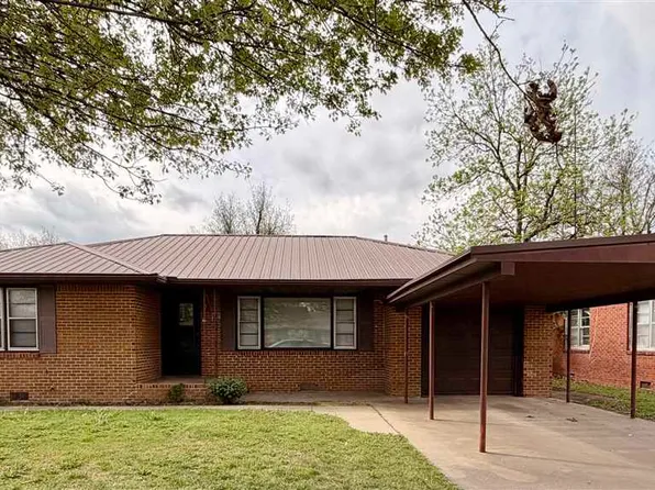117 Urbana Dr, Blackwell, OK 74631