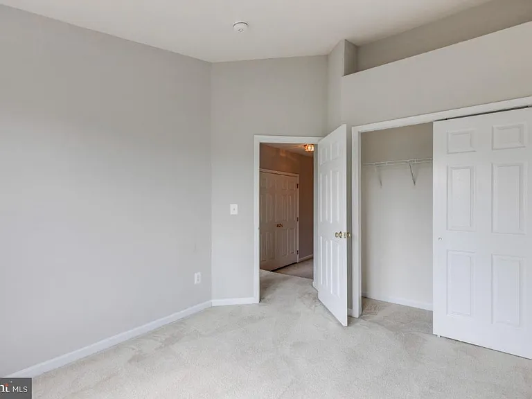 25286 McIntyre Sq — Photo 26