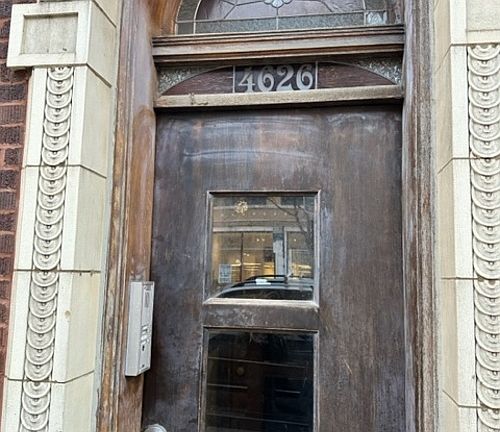 2nd image of 4626 N Lincoln Ave APT 2S