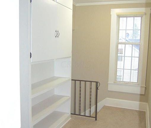5th image of 241 E Main St