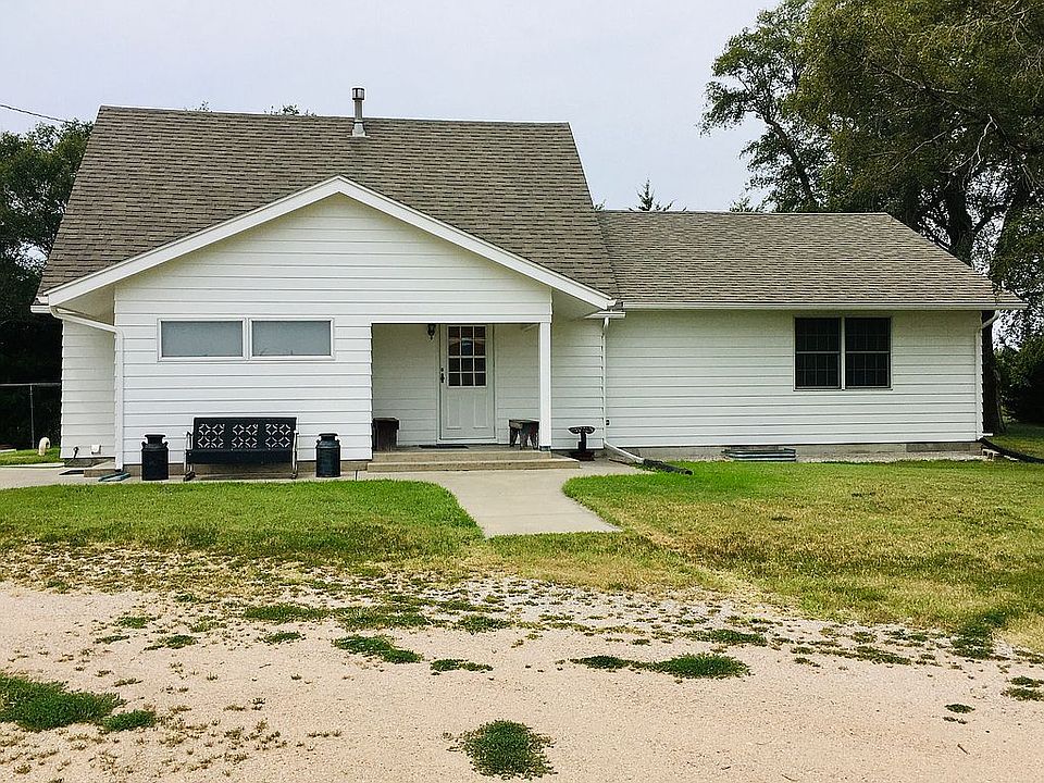 1st image of 1221 SE 48th St