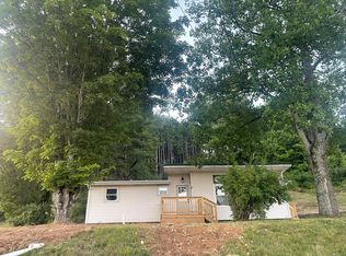 237 Rainbow Rd, Princeton, WV 24739