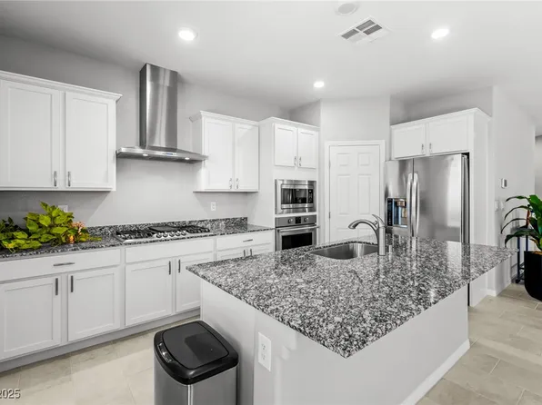 4211 Klarissa Ave, North Las Vegas, NV 89084